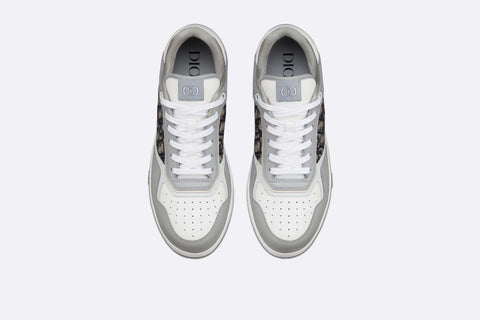 B27 Low-Top Sneaker